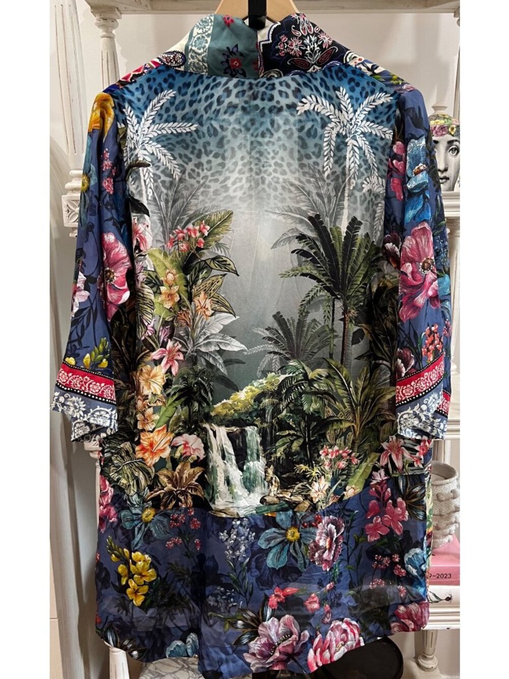 NWT $398 Johnny Was Anthurium Kimono in Ivory  Size Small Cover Up